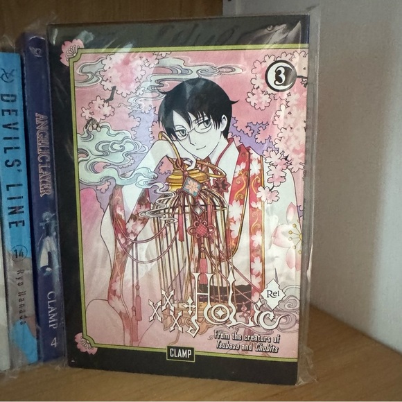 CLAMP Manga Volume 3 - Picture 1 of 1